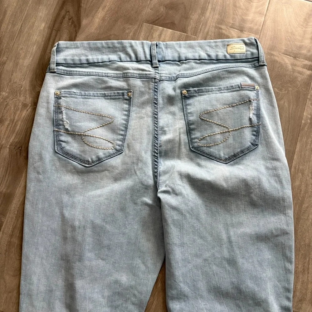Seven7‎ Women's High Rise Skinny Jeans Size 16 Light Wash Distressed Inseam 29